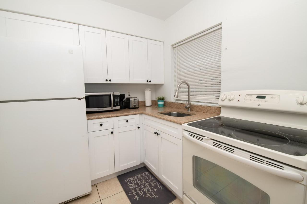 Hollywood Private Apartments Экстерьер фото